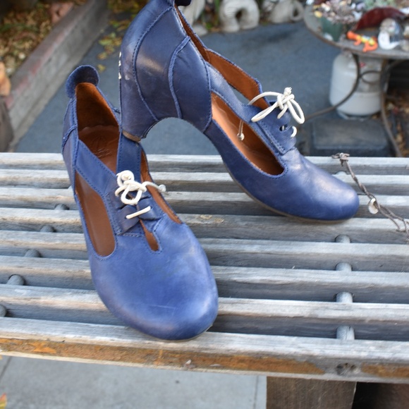 SERGIO TOMANI Shoes - WOMEN'S SHOES SERGIO TOMANI HAND MADE SZ 41 EU/ 10